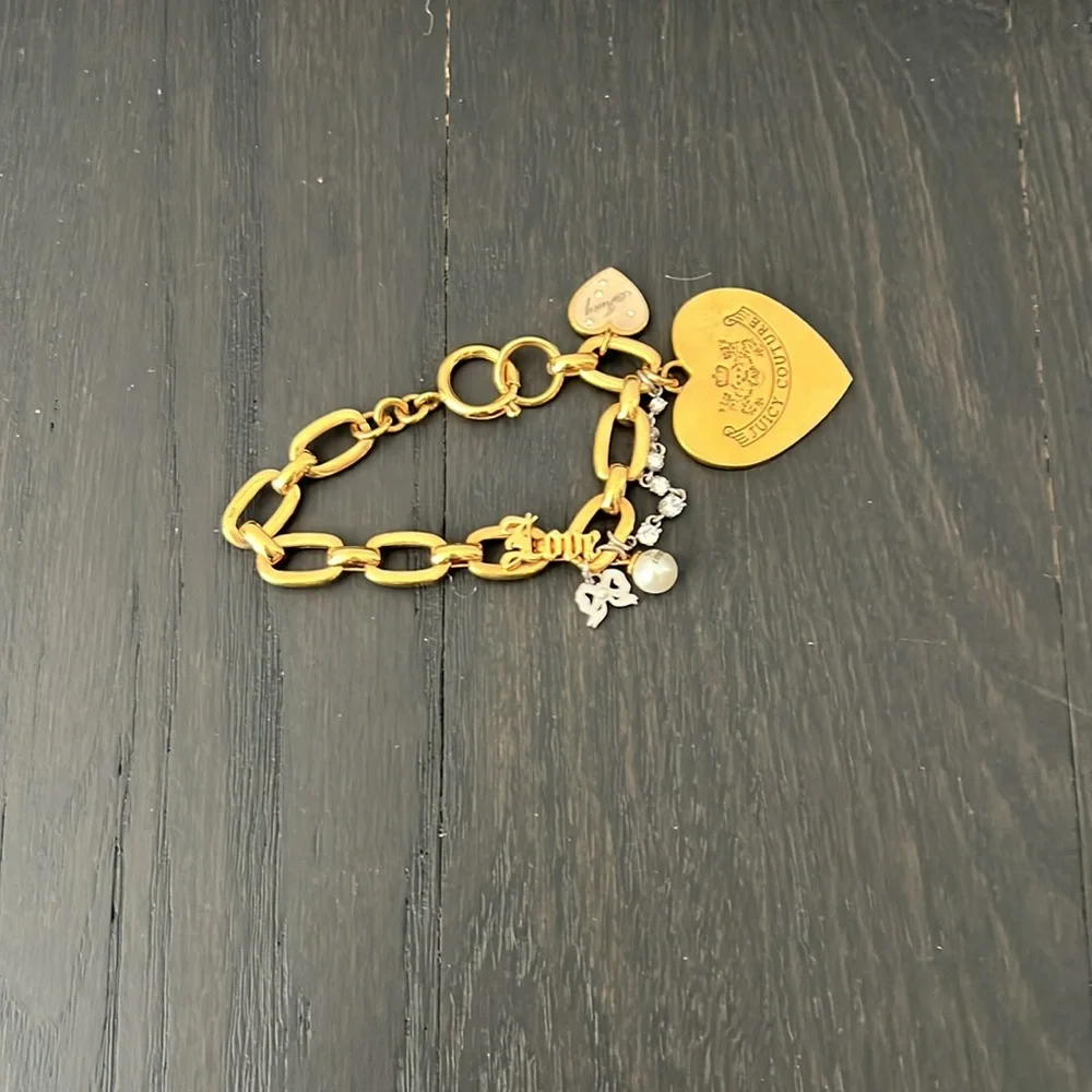 Juicy couture brass gold charm bracelet - Picture 2 of 6